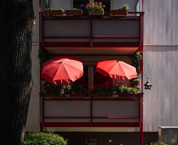 Jak przygotować balkon do spędzania czasu na świeżym powietrzu